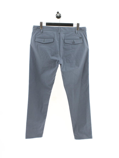 e12e0044db0619fcac05449f43cf5865