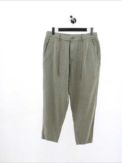 Spodnie Casual Reserved Rozmiar: M