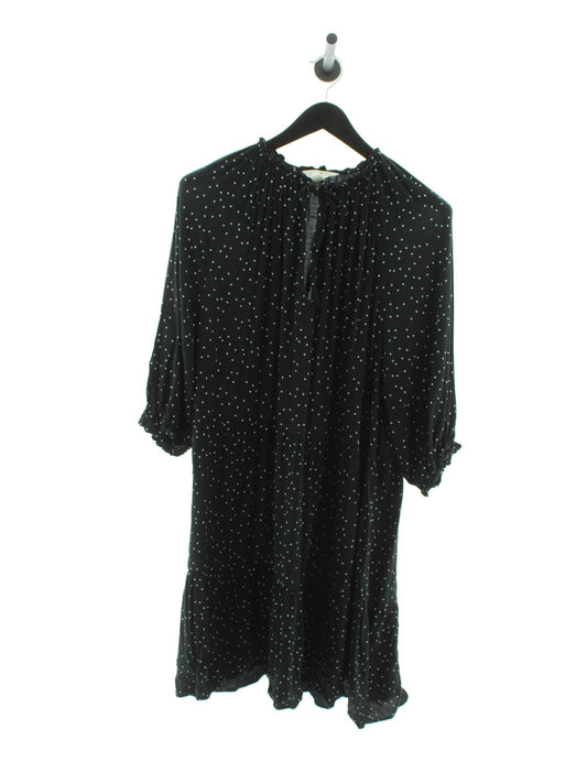 697b9db9f39285424437584a2ec48f05