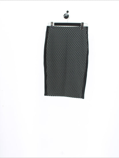 ff9acc3619e1bf729349ff4c9e826bea