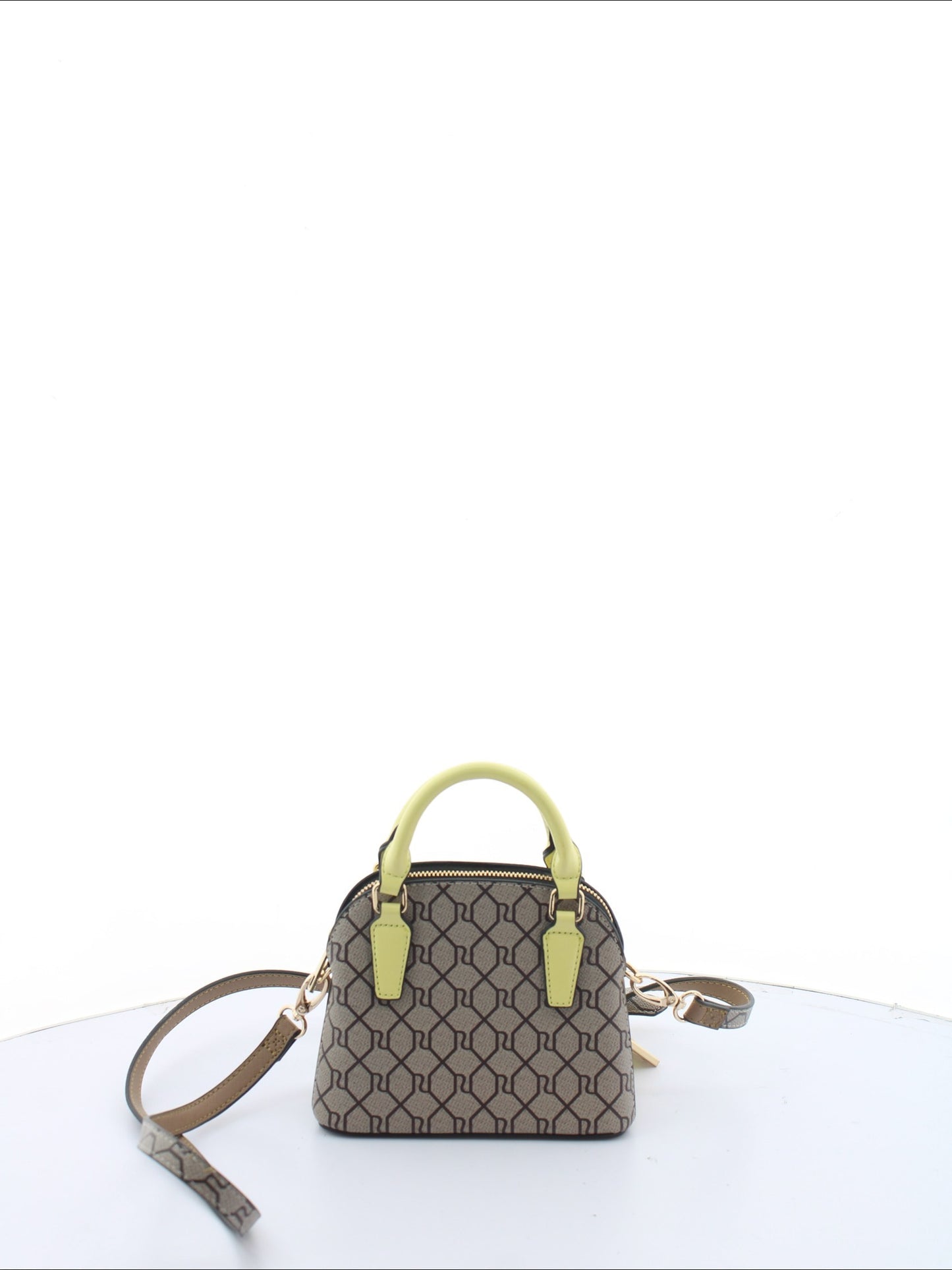 0396f8392f57b4a275c4e48efea1855b