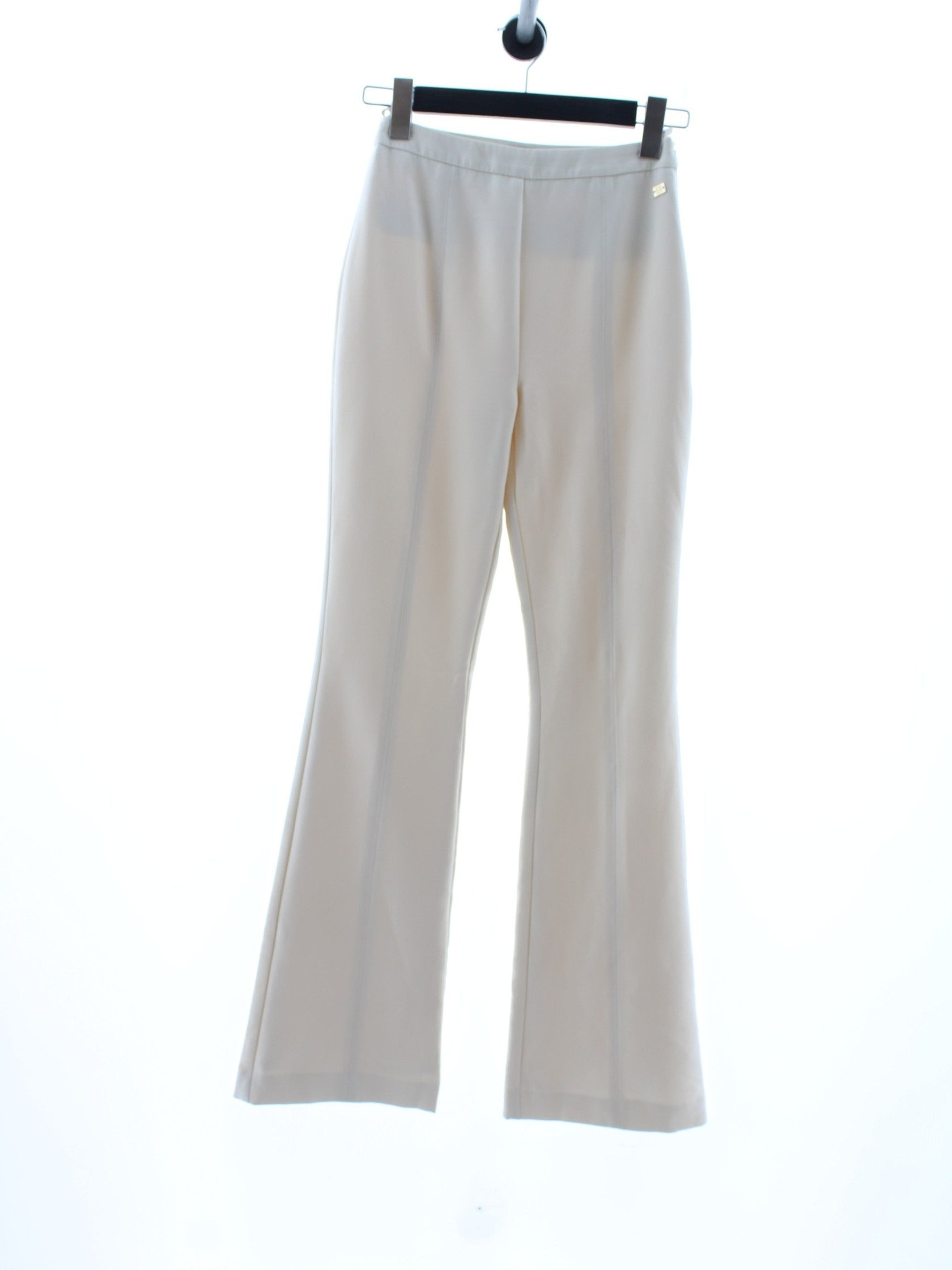 99ccff192e61e46c8e326b84e847d6fe