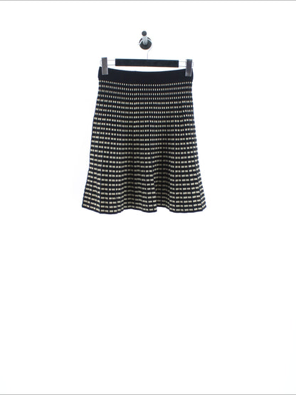 eba7ad453fb924f4064bc21344134210