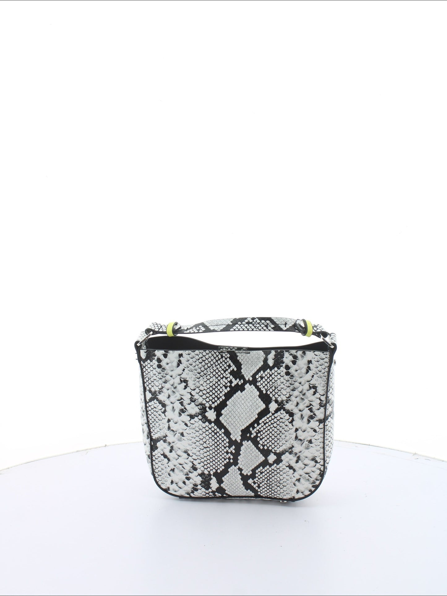 fad74f73462448eaaf7f7c3f63b1209c