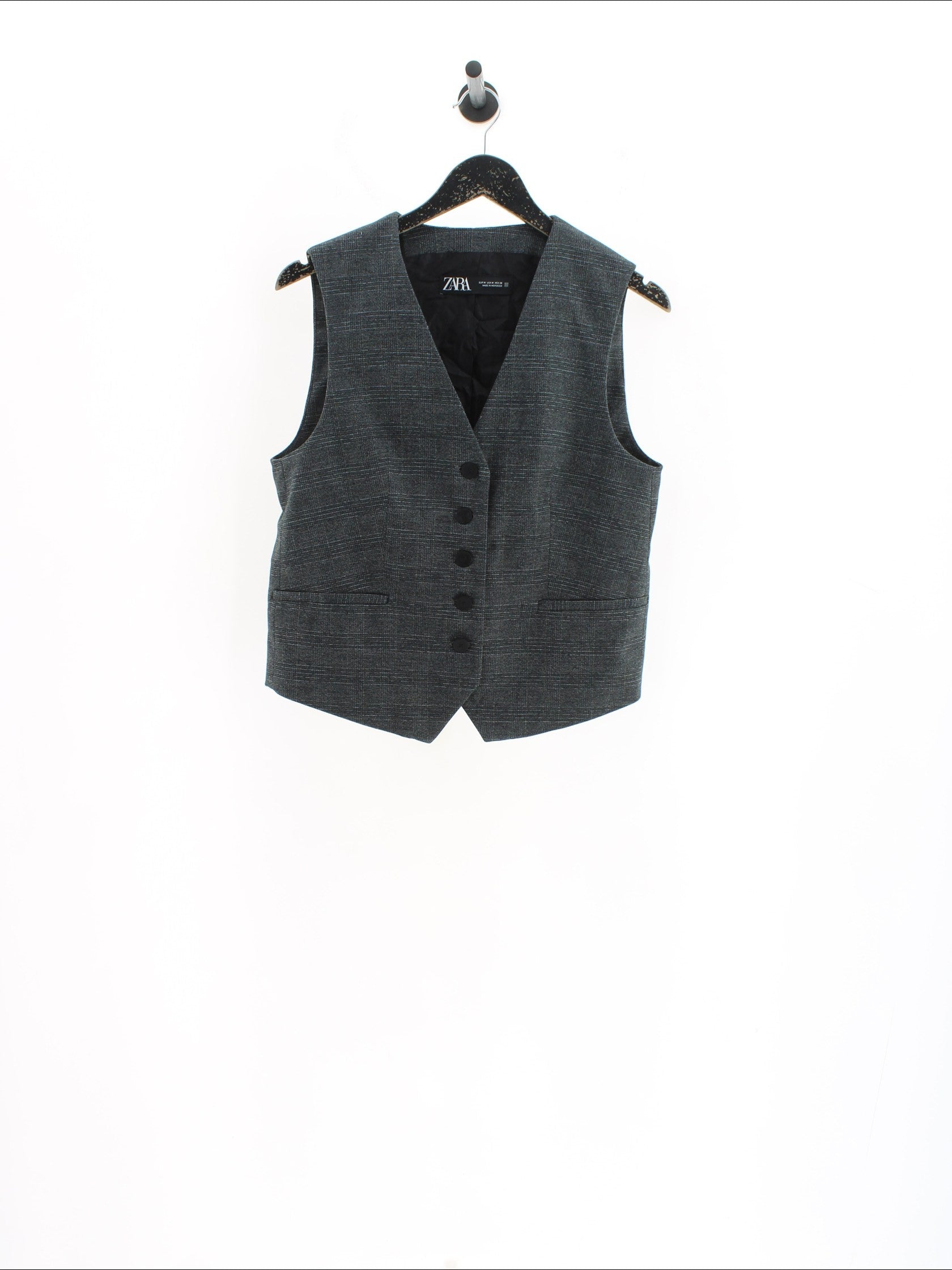 6af631db05ba7c71f0ece974a95b3cbf