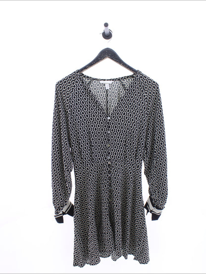 4b8c813bbe72dceec5ee25075d1848e3