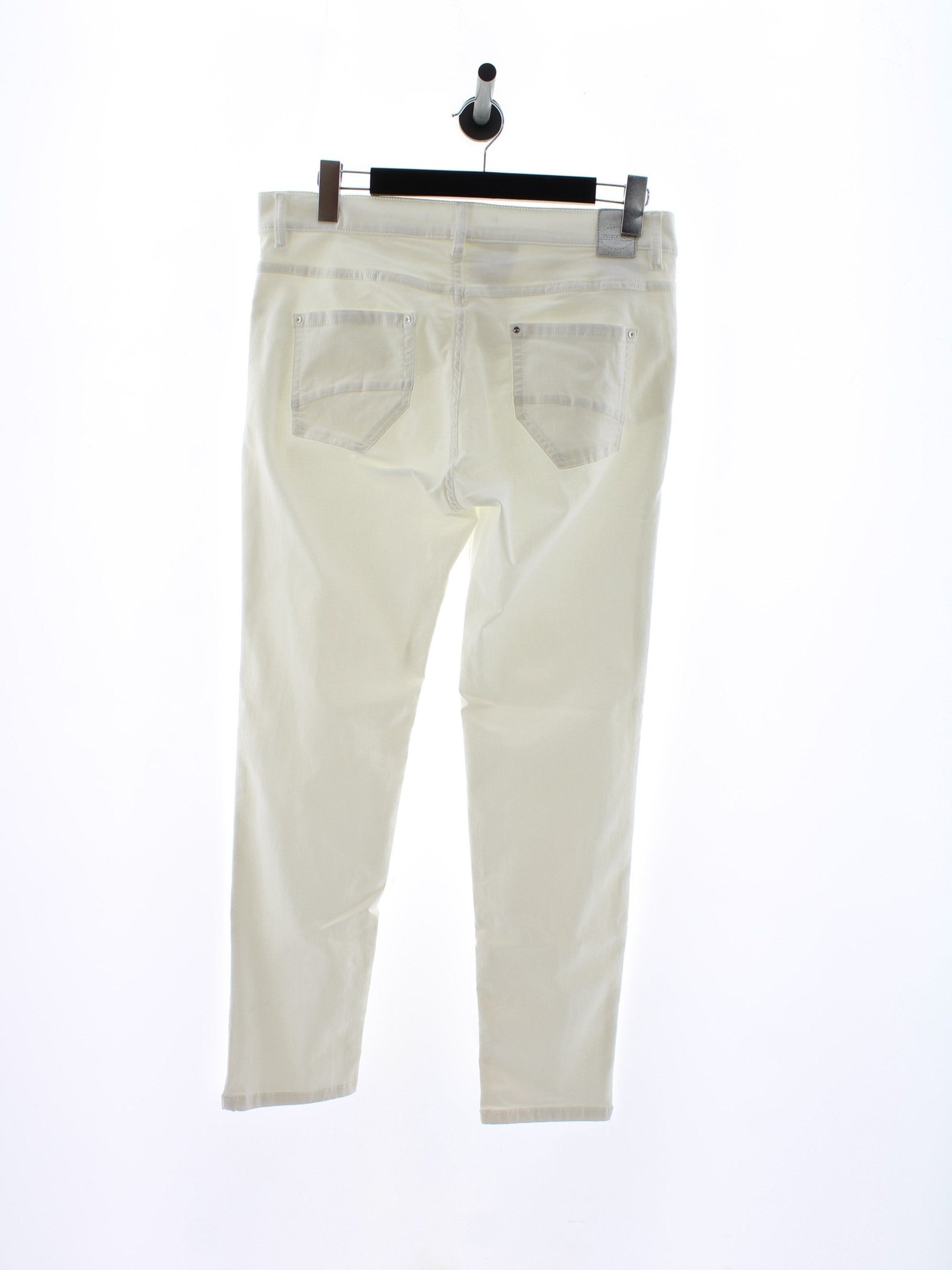 7afeb8891fe30af5d54d4b781e3d18d8