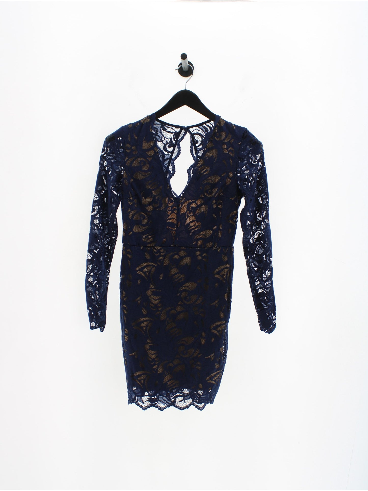 e8b3965e4e8ff9330370b164d2395e81