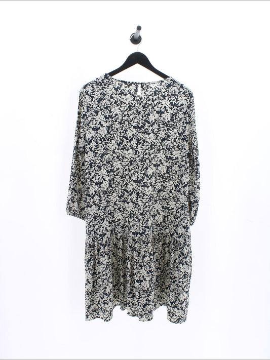 e001f01e12af4cc1bf518d1ec8732863