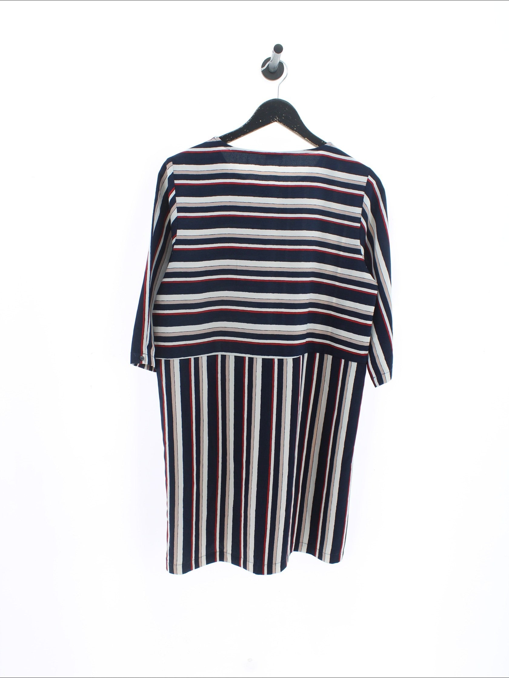 5c8e1dab18369e372f802bfe68812596