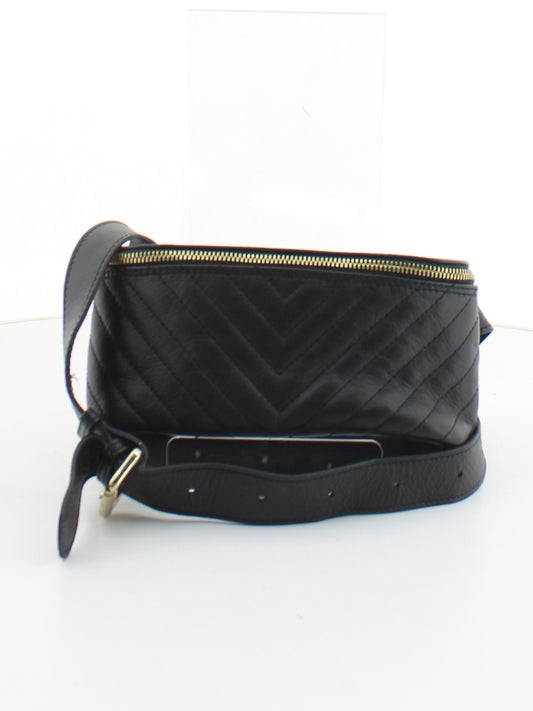 e5b1e5590d6f9b57e913a5cbfede2245