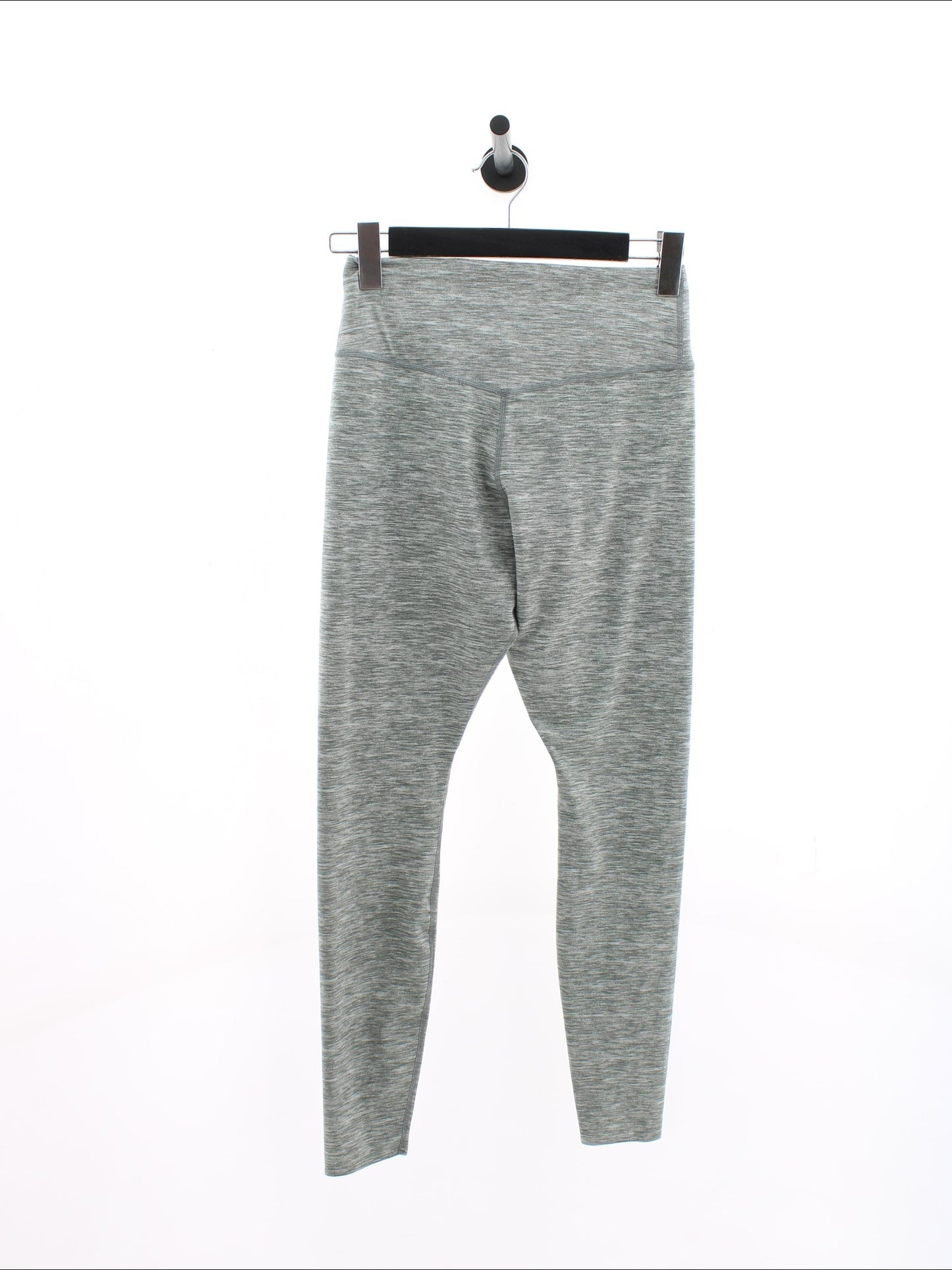 db666a7dd719f1b0cf351fdfff93fd38