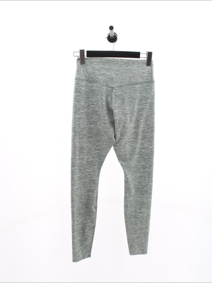 db666a7dd719f1b0cf351fdfff93fd38