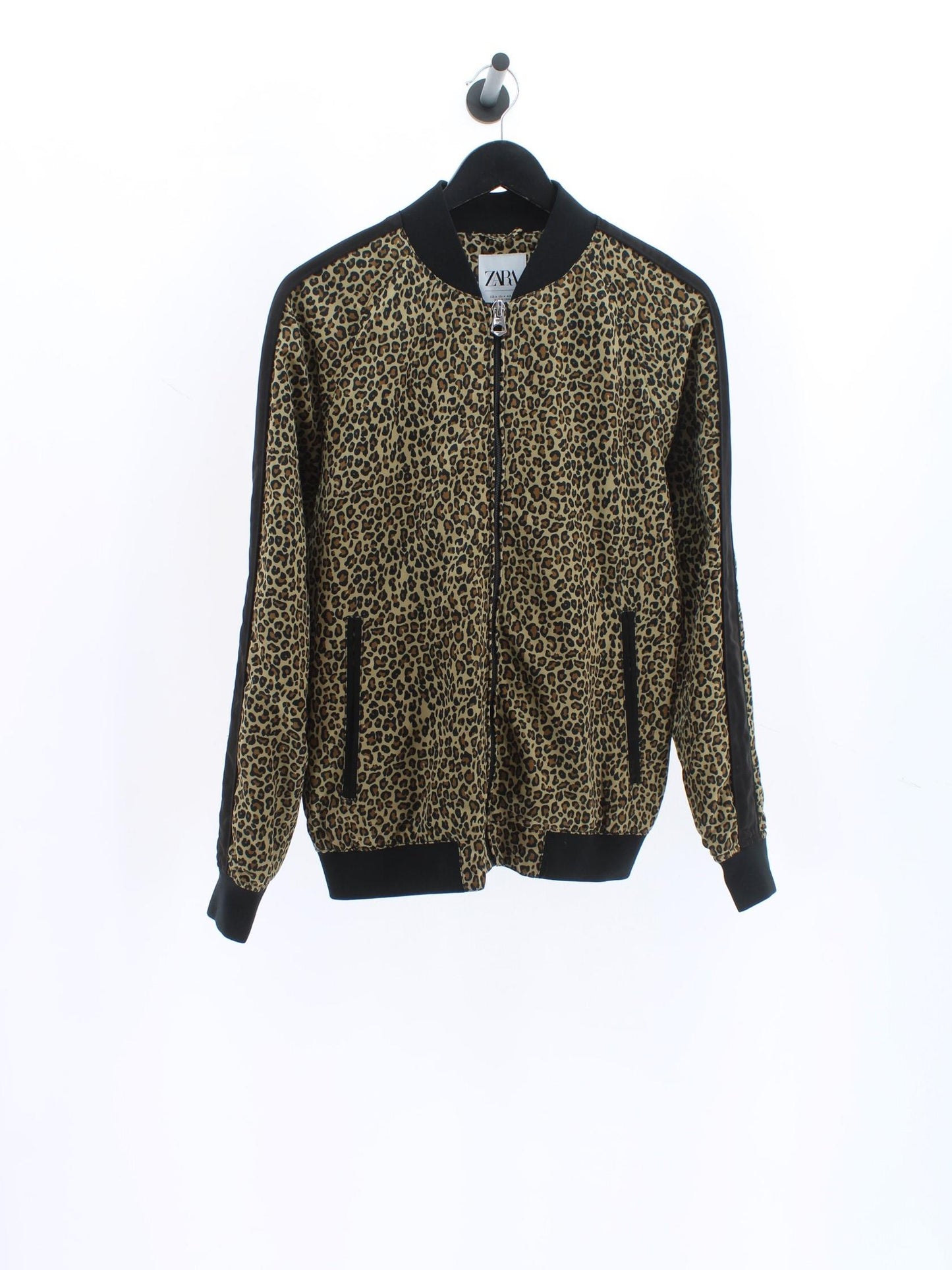 d842cc74e24f93d2a2fbfed0cc9be49c