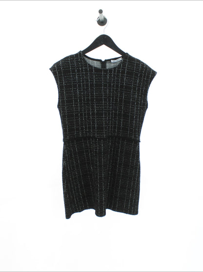 9d28c26f8fe5ba5de983f09a00660f76