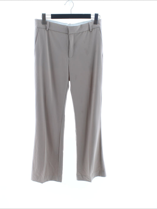 Spodnie Casual IN WEAR Rozmiar: 38