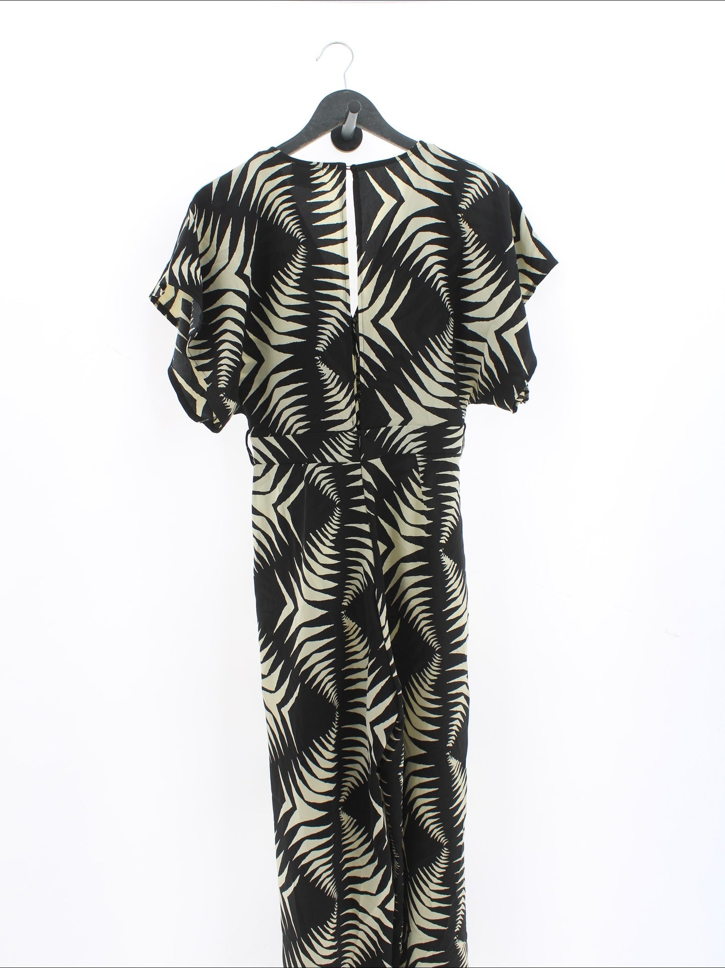 1cf6fdb7af38b137aefc5c235b098e66