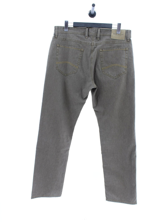 fdd77caaf54de1477b270d88cb40dd7a