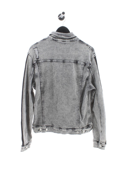 b9230a20cc8f7edfc321be45f1ebcbe6