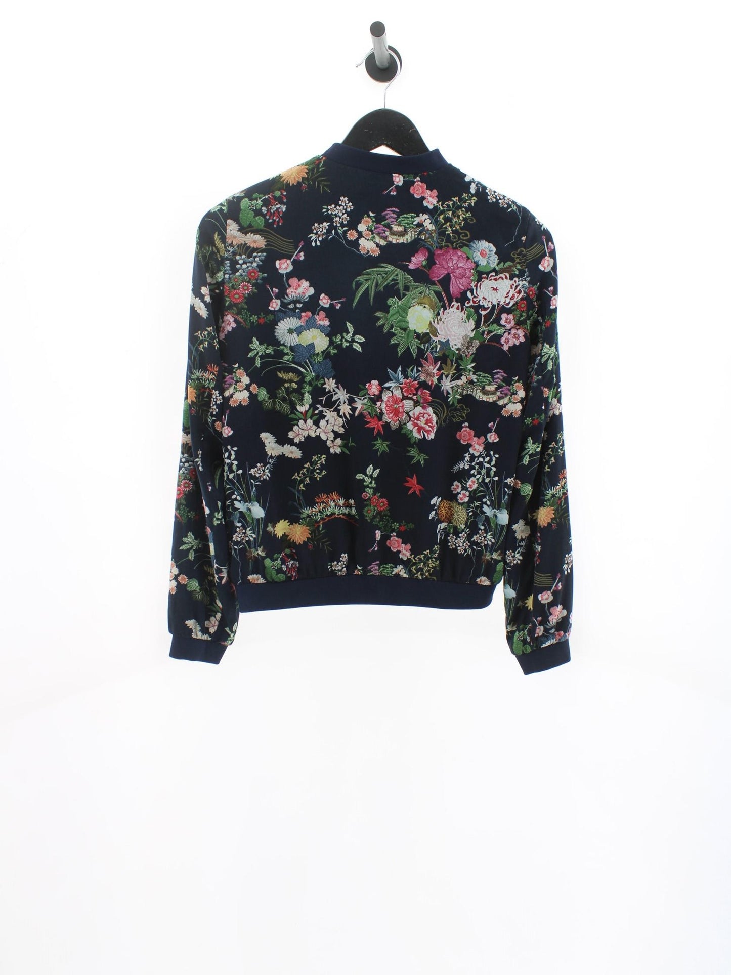 f8d4ef150b17c409fb6d749ba192d4f9