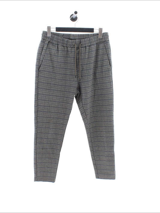 8f1810c59e8fae3ca242cdfe9b3982c4