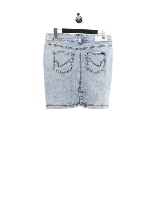 df65bee212250ba95c04e820877b41dc