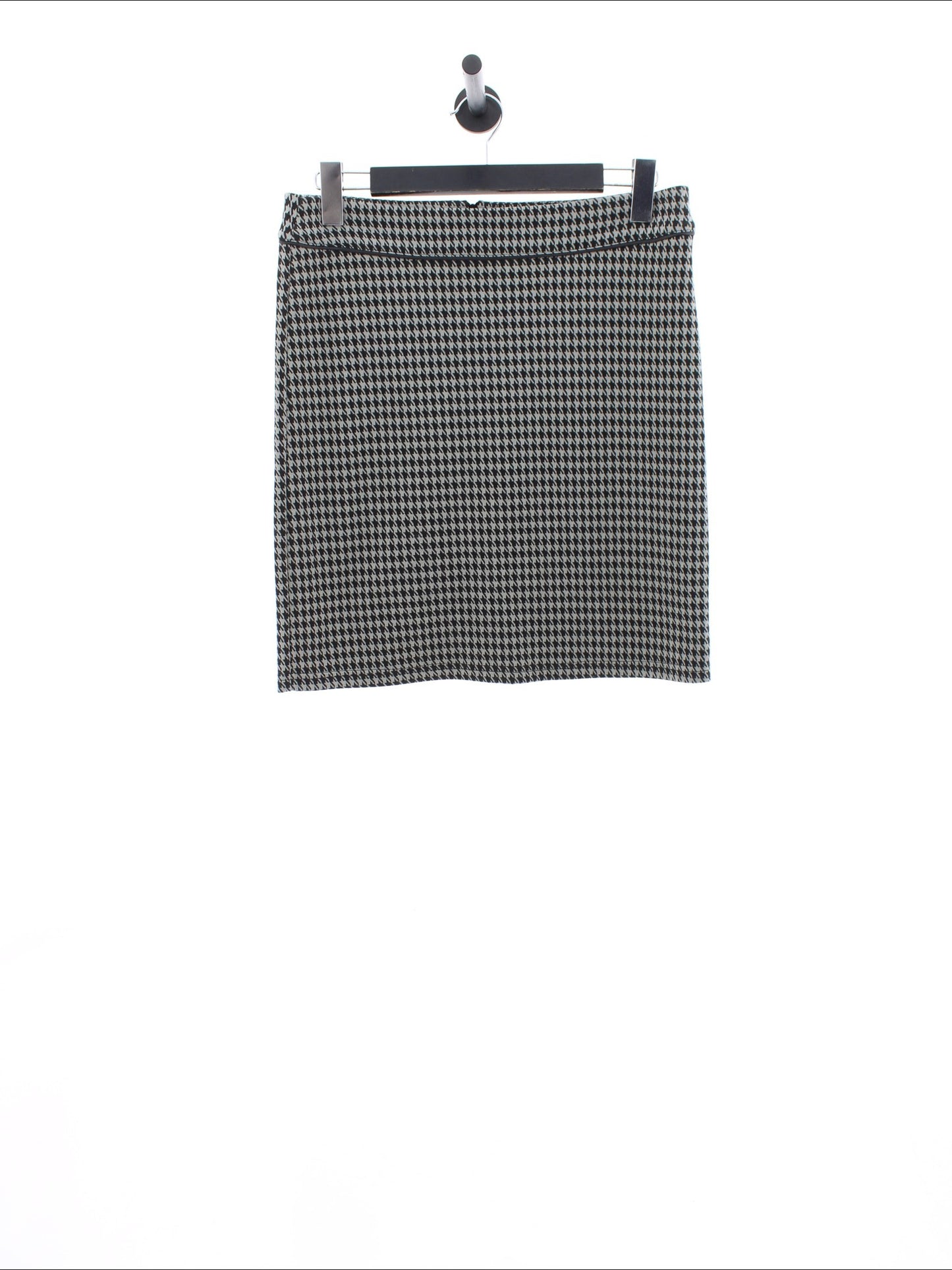 50b7440541eeb96c8e153b8fdef1fd3b