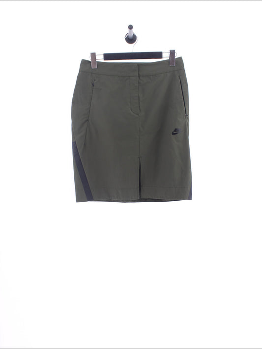 Spódnica Nike Rozmiar: M