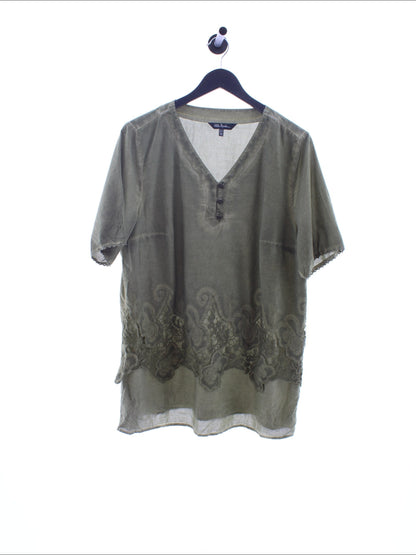 d9cc9e7c0b5b160b0a8528cb6c7ad2b3