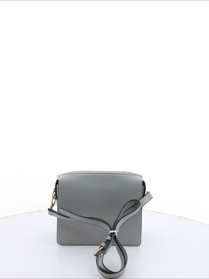 da3c5e17f7fbc7ff6765edfd79ba7fe0