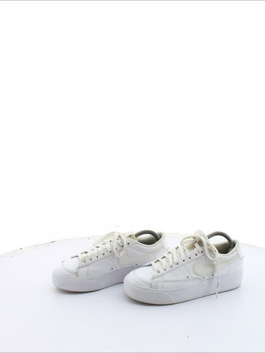 Buty Nike Rozmiar: 38,5