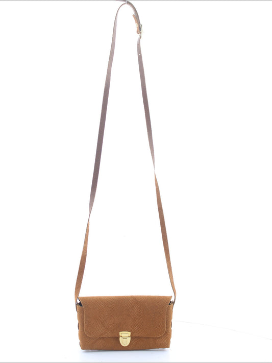 8e48263e6daddd41d7a2c19fd380cf03