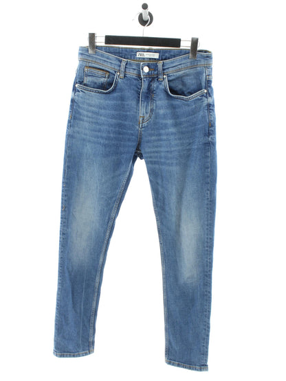 d687e9adaca0a9a79149e2760bb8495d