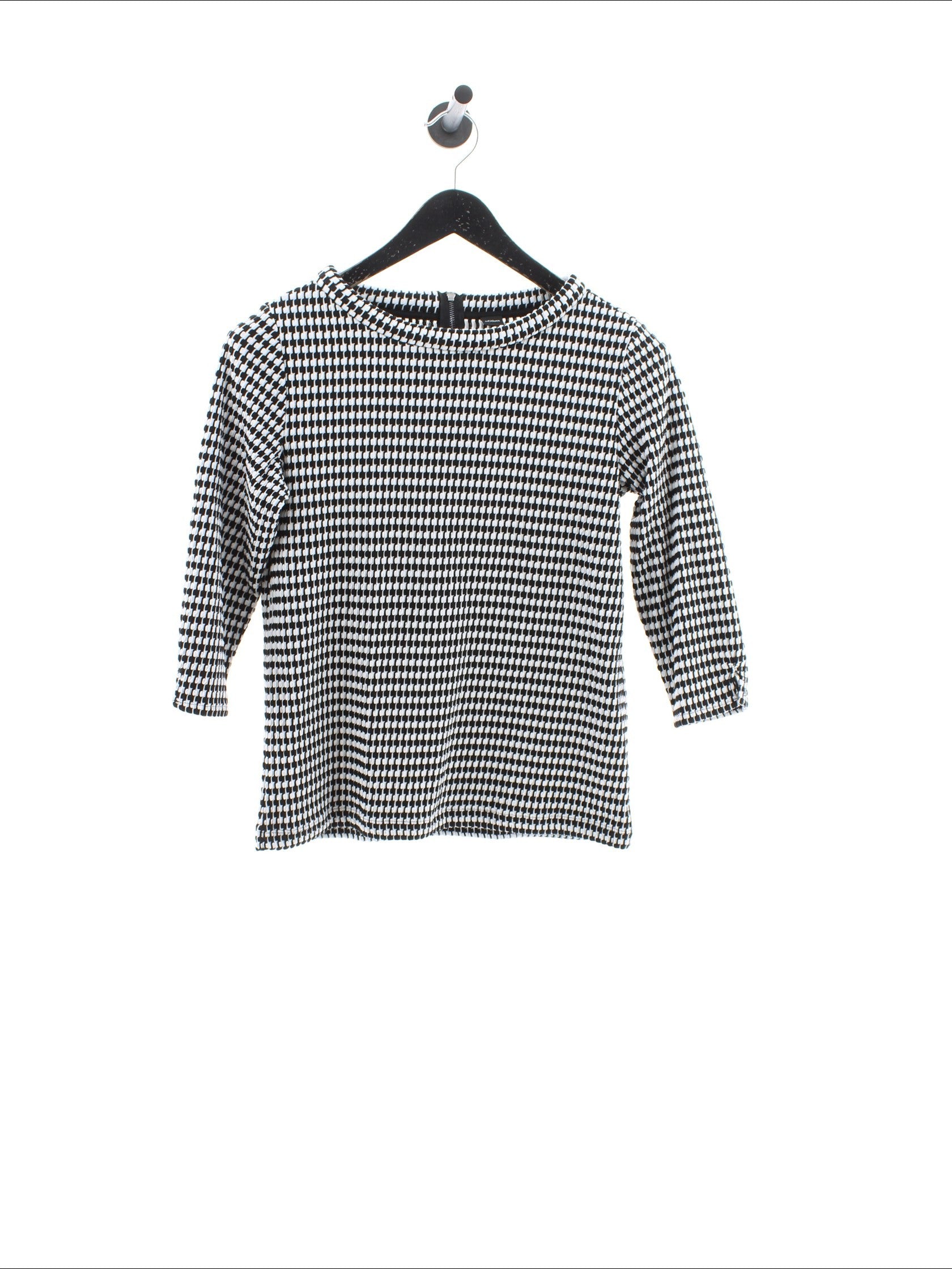 61a690c3b19e3a952343f705ee0cdc75