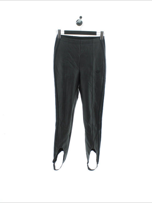 4ba947898f8d894fb9004adb4c4afd6e