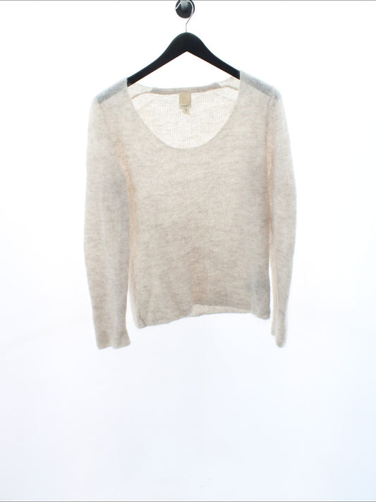 7b5e3a259fcf30237a6c857128e901ec