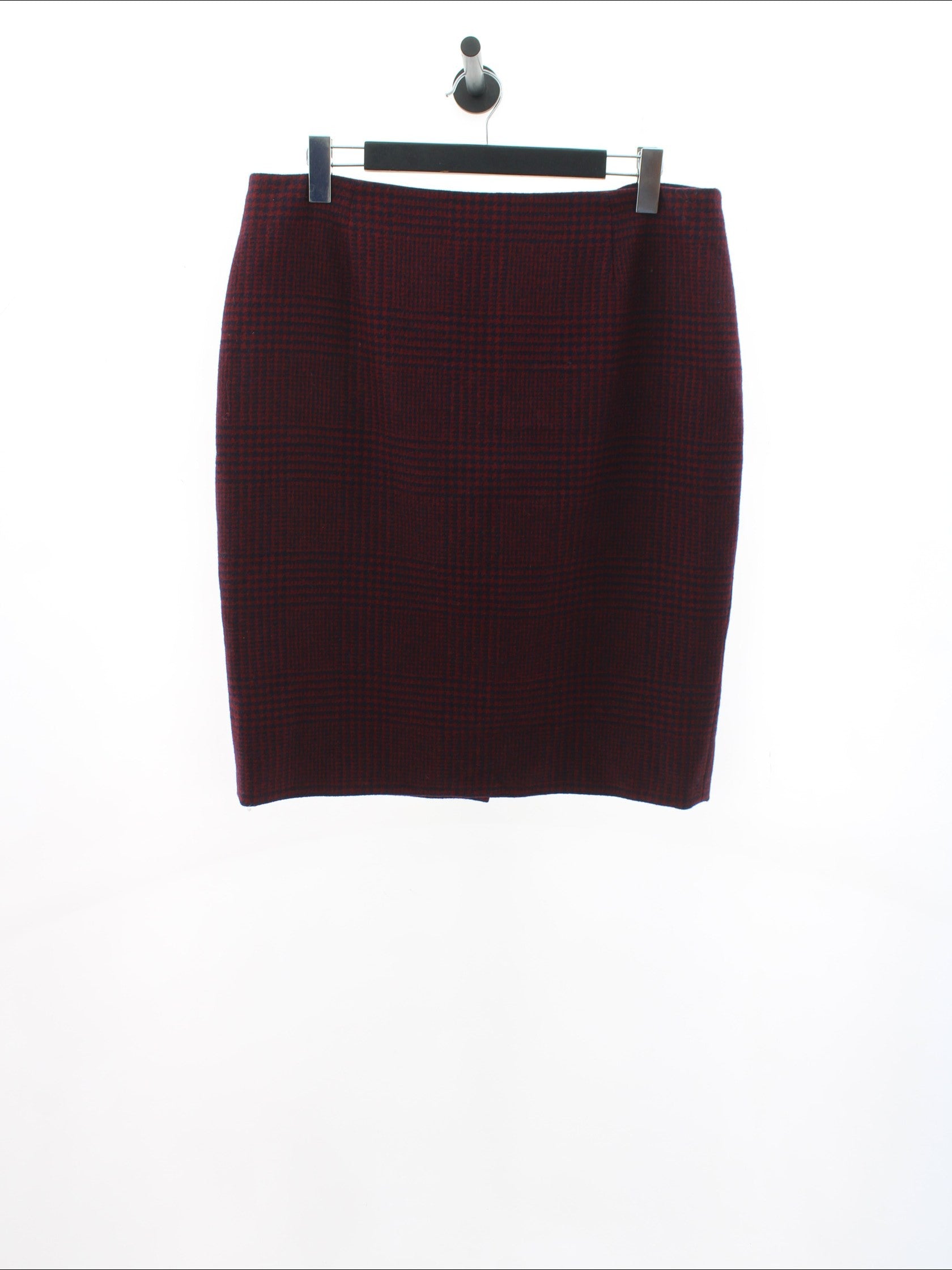 67f026c70e3b46feb419ceddc565a6b7