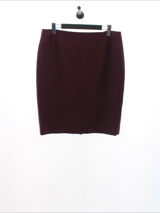 67f026c70e3b46feb419ceddc565a6b7