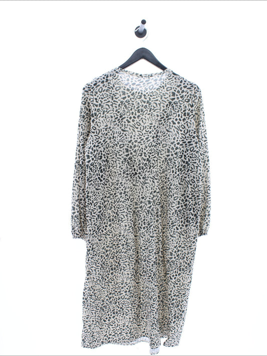 8a9cc3aabf6364fa9d3e33c68c95ab73