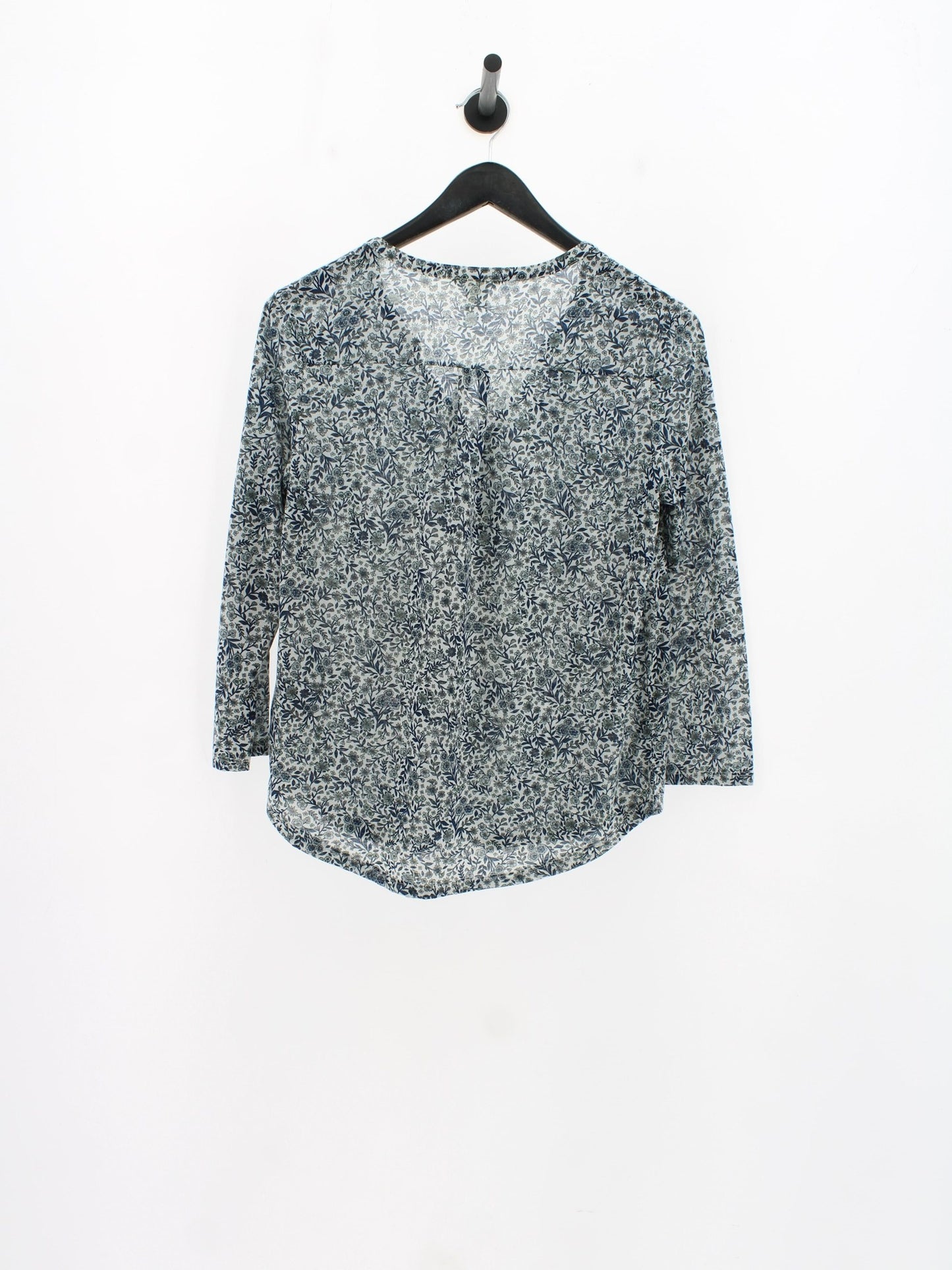 0b9b84654281c70a4e5cc009d9338253