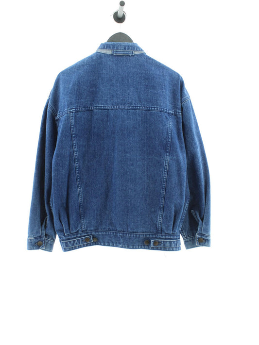 3853f1b5a721b19f3c1e7003ead835d5