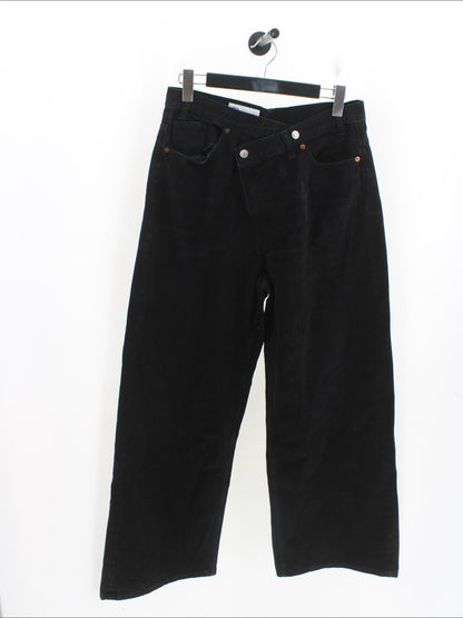 Spodnie jeans Zara Rozmiar: 44