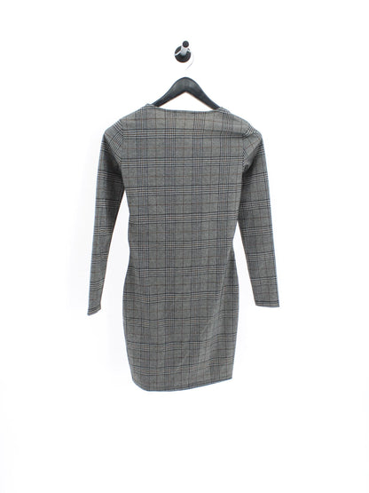 6a511dc3665536236863d272a1e3d76a