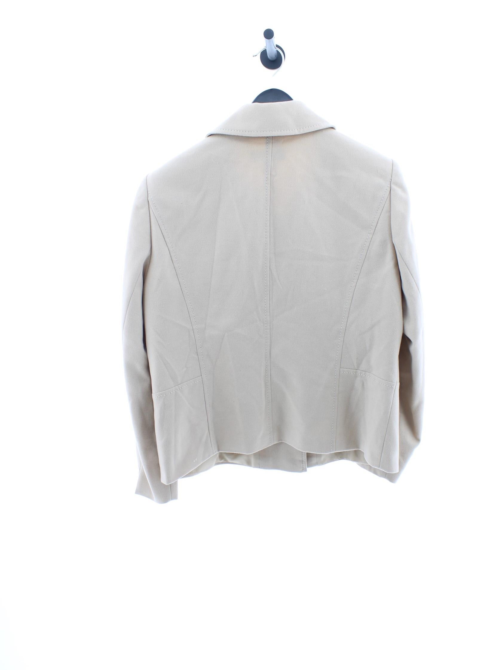 b4e228741a7786afd9b3bcaf258305f7