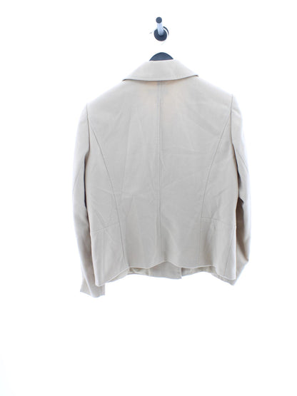 b4e228741a7786afd9b3bcaf258305f7