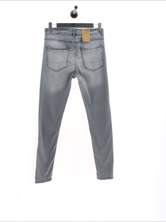 cde67876d8f403db3a1c11847617a7cc