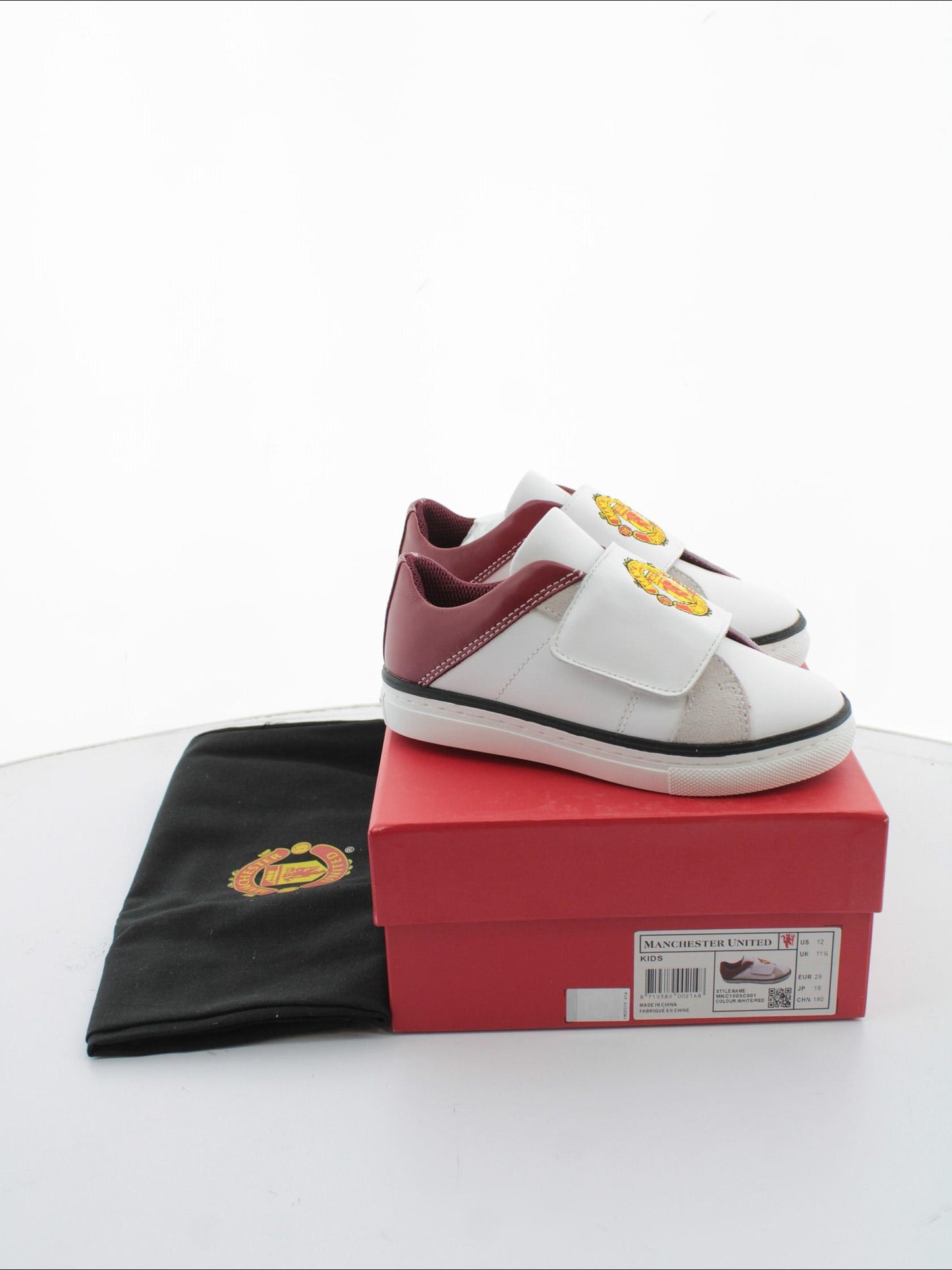 e180e93bcb8f7ba5e7c6040435cb2f81