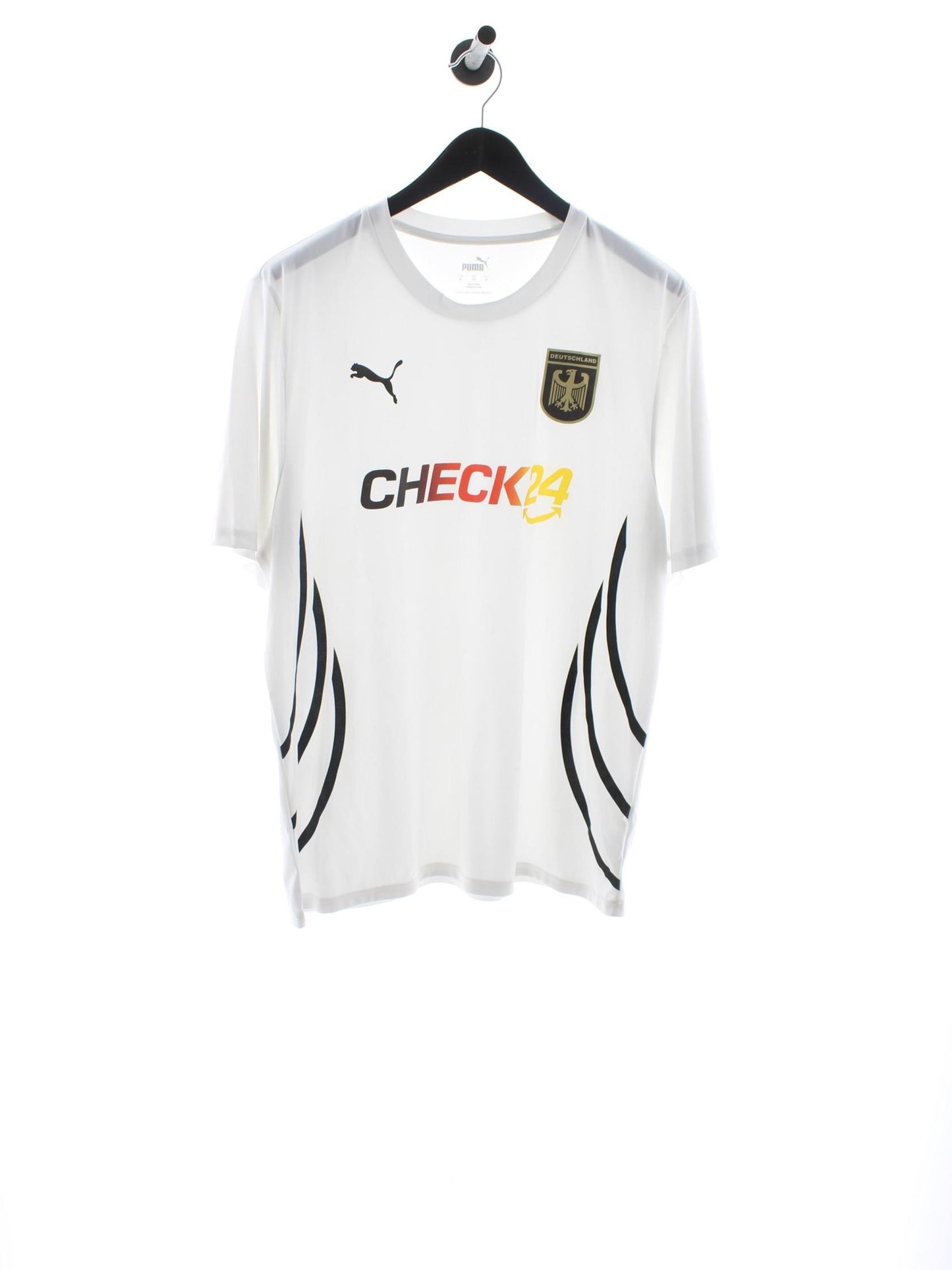 db90b1e94e77a2e3cc4549d63bb8d992