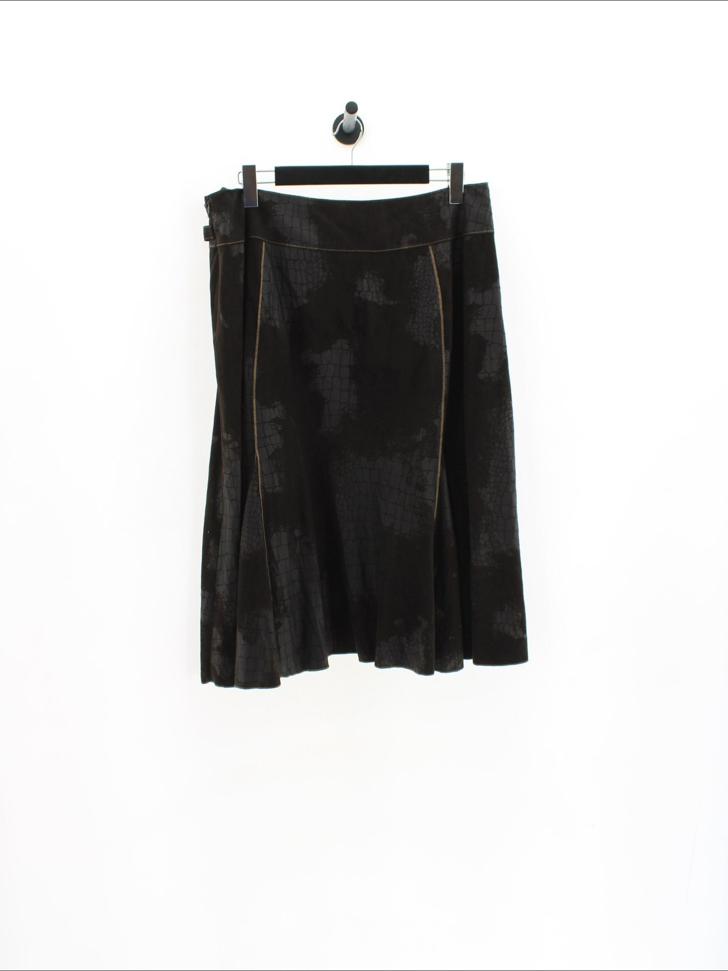 0352d6a8f62480e97ed8468514f3933f