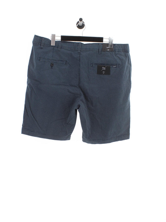 2a64e4b63966a3e7ec1e3115d02cf415